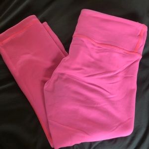 Reversible lu lu lemon crop leggings